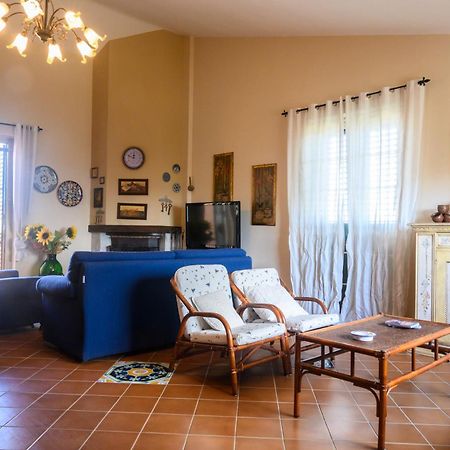 فافارا Country Sicily Home المظهر الخارجي الصورة