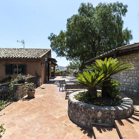 فافارا Country Sicily Home المظهر الخارجي الصورة