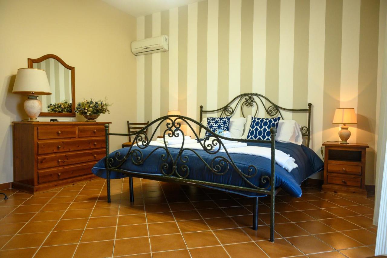 فافارا Country Sicily Home المظهر الخارجي الصورة