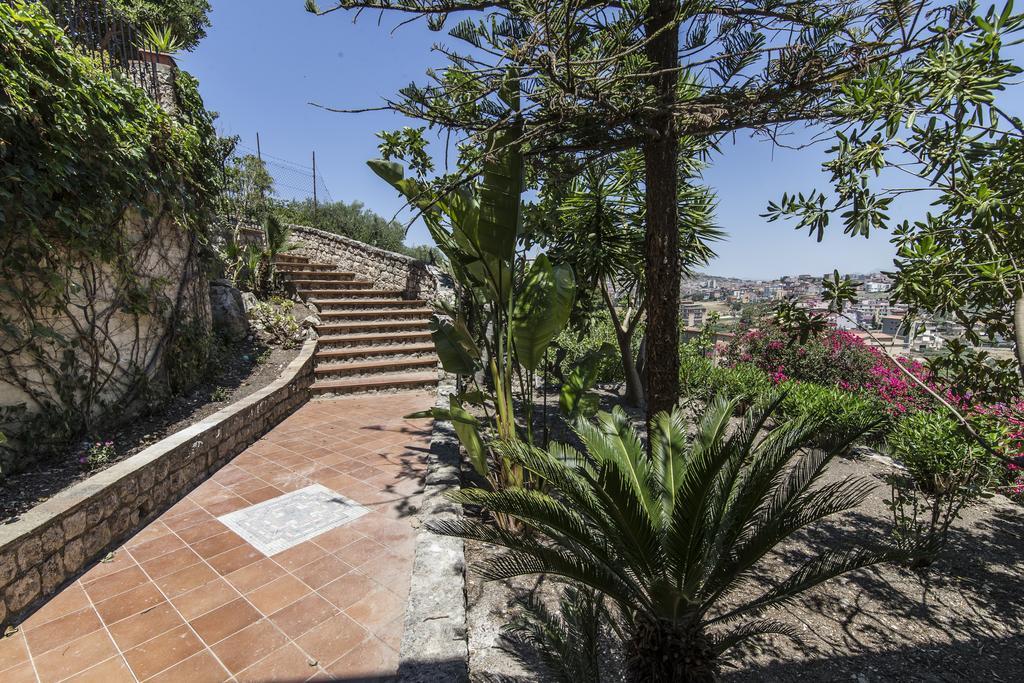 فافارا Country Sicily Home المظهر الخارجي الصورة