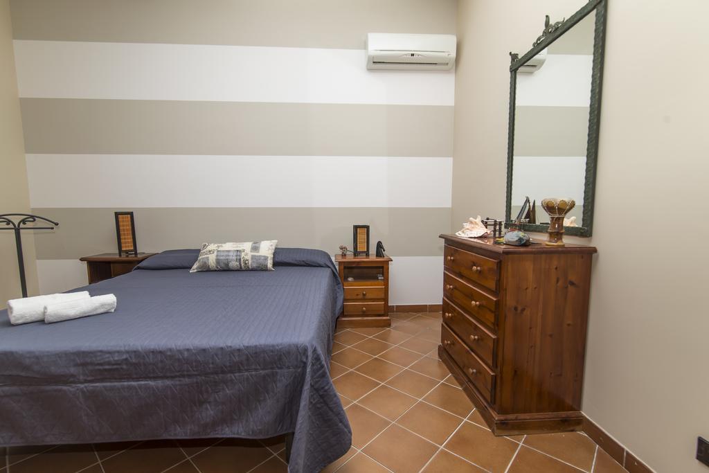 فافارا Country Sicily Home المظهر الخارجي الصورة