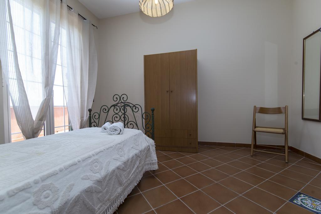 فافارا Country Sicily Home المظهر الخارجي الصورة