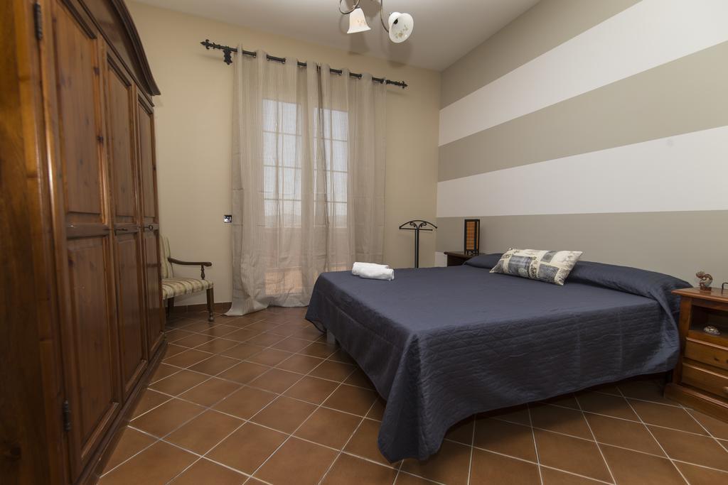 فافارا Country Sicily Home المظهر الخارجي الصورة