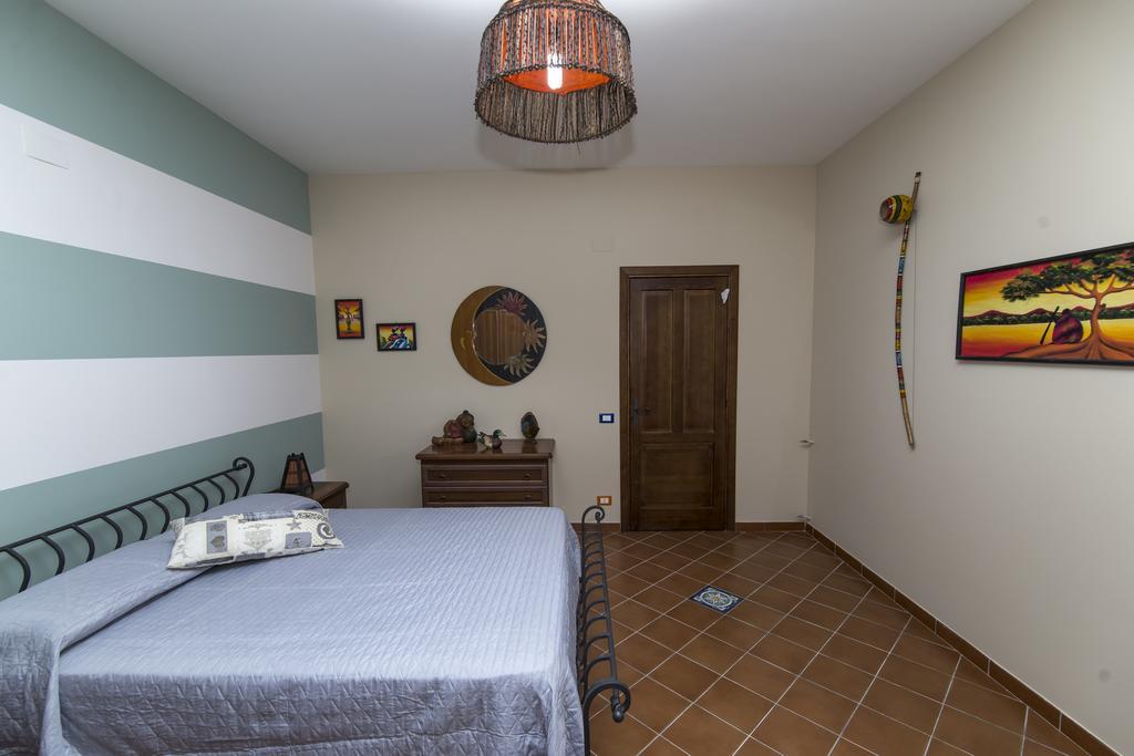 فافارا Country Sicily Home المظهر الخارجي الصورة